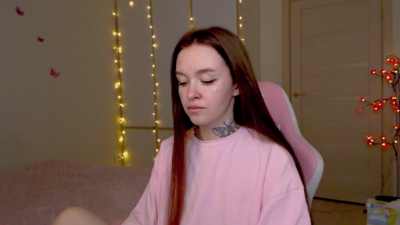 NaughtyMable Live Sex December 14, 2025