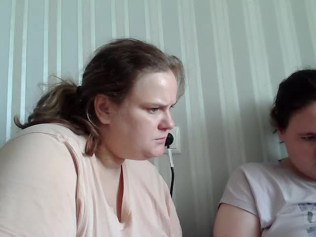 HollyXEva Live Sex December 13, 2025