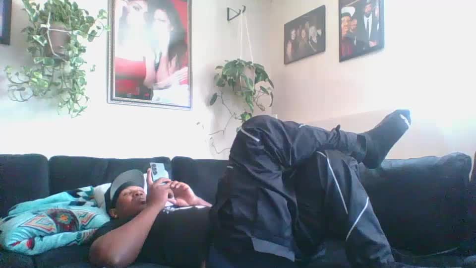 evanschris2048 Live Sex December 17, 2025