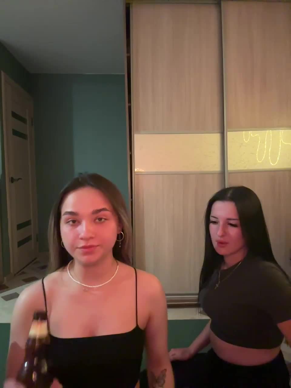 NikaXXXlika Live Sex December 15, 2025