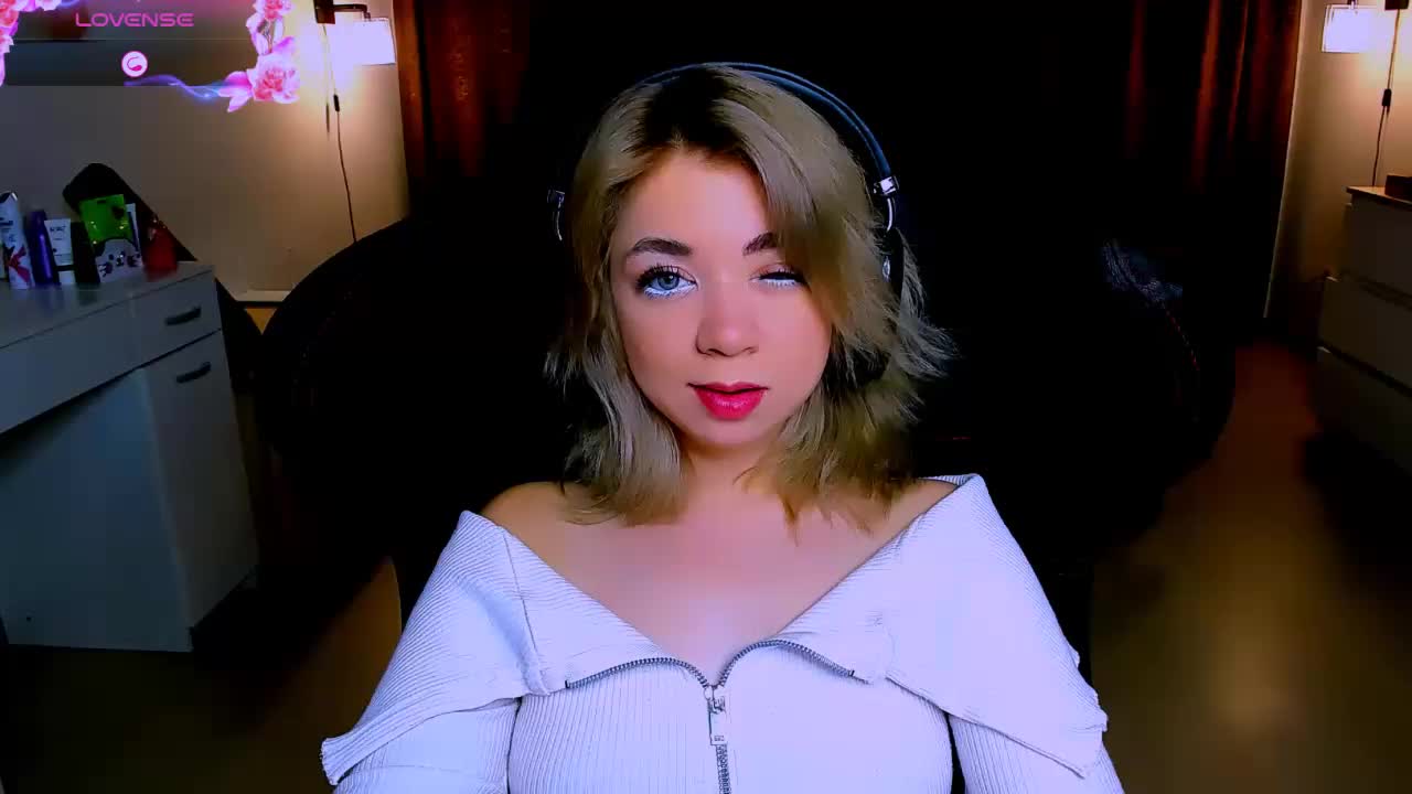 BabyNicole Live Sex December 14, 2025