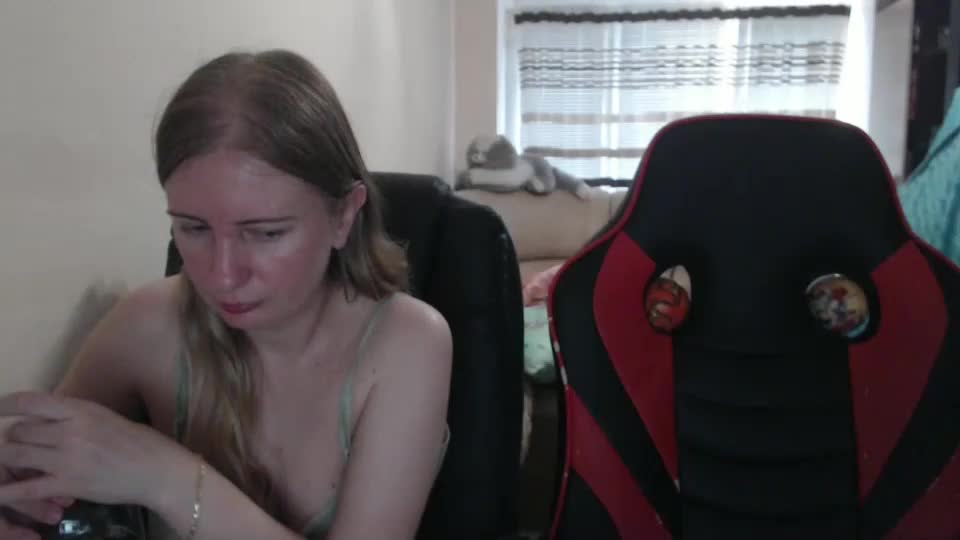 jenisandpeter Live Sex December 13, 2025