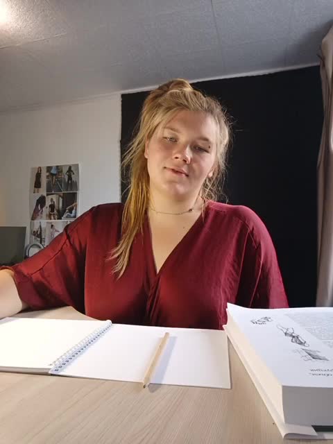 Kakdelaman Live Sex December 14, 2025