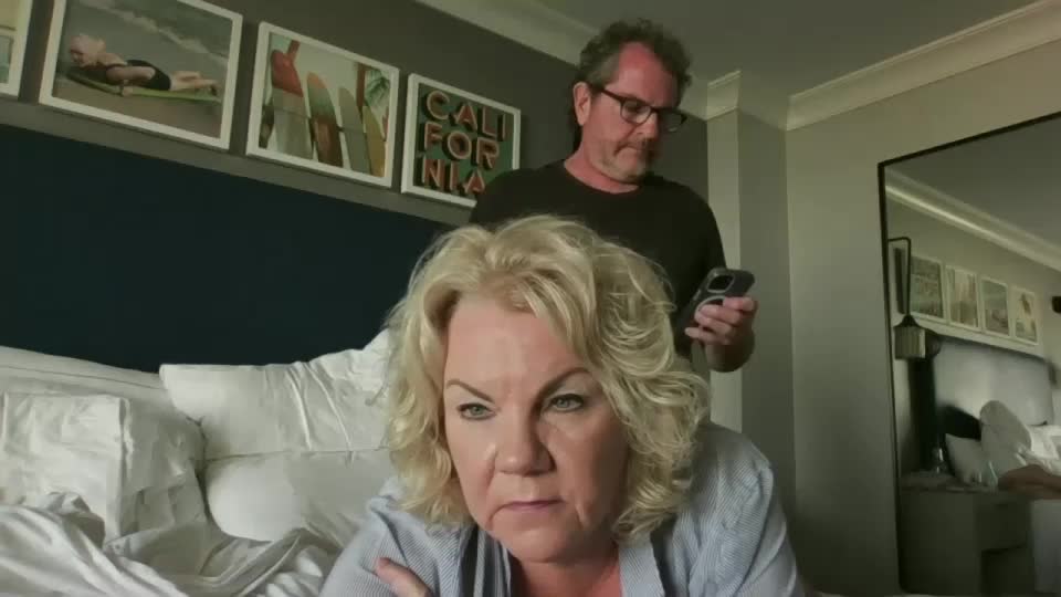 oneoften1000 Live Sex December 15, 2025