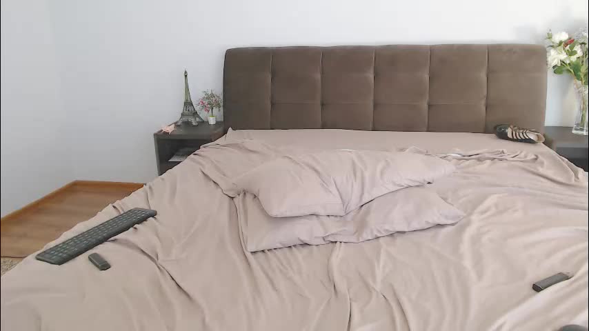 brakein18 Live Sex December 14, 2025