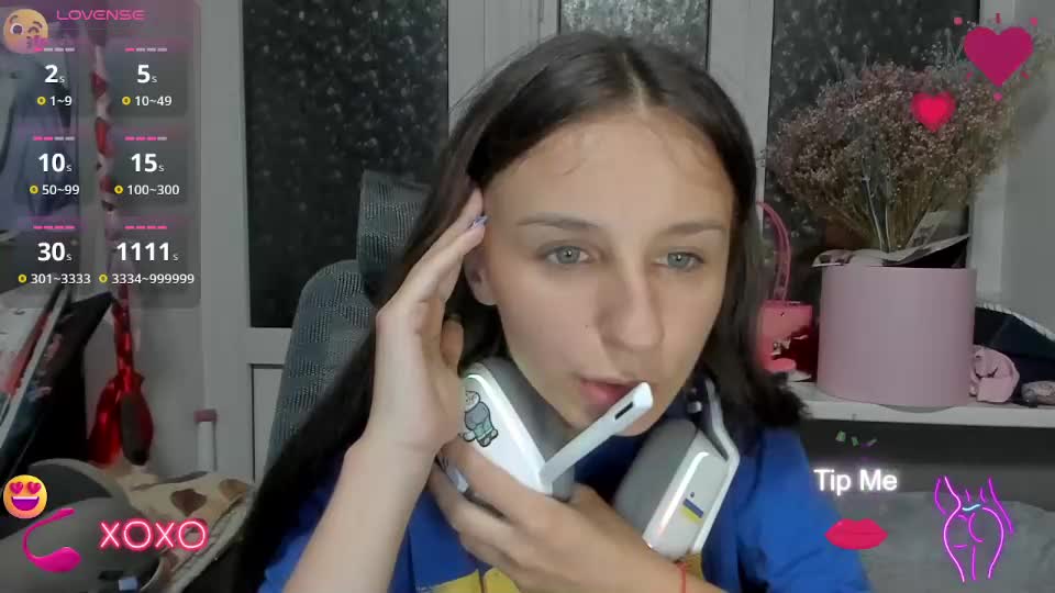 _nika_kik Live Sex December 14, 2025