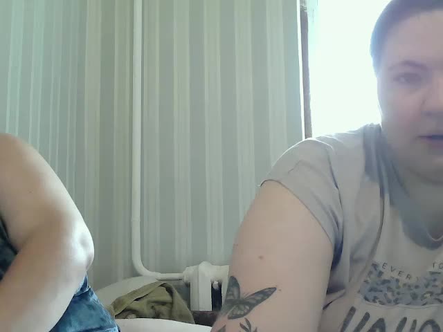 HollyXEva Live Sex December 14, 2025