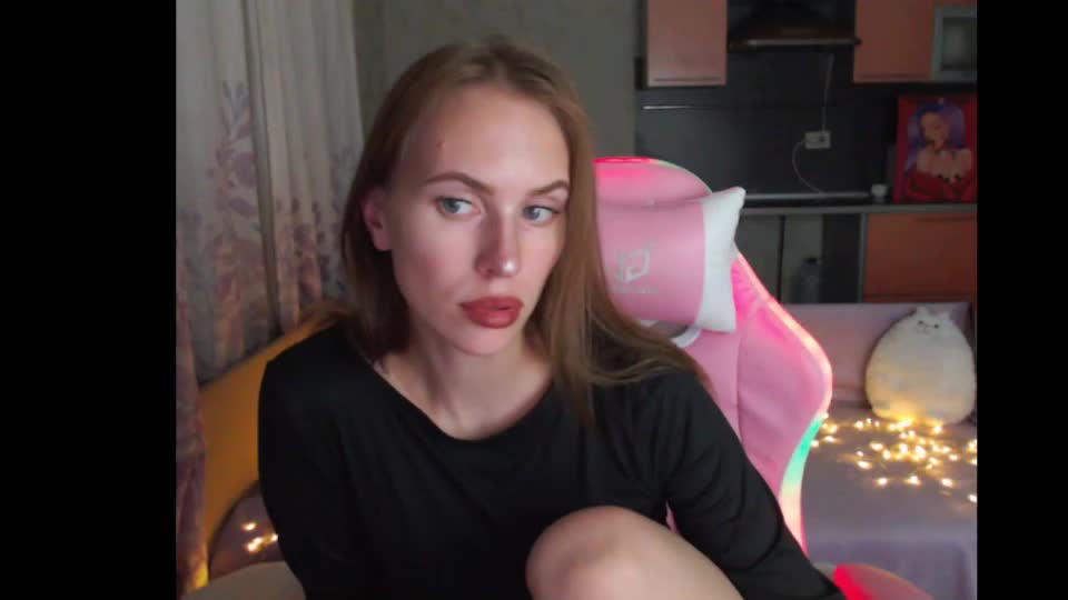 elsa_shine Live Sex December 13, 2025