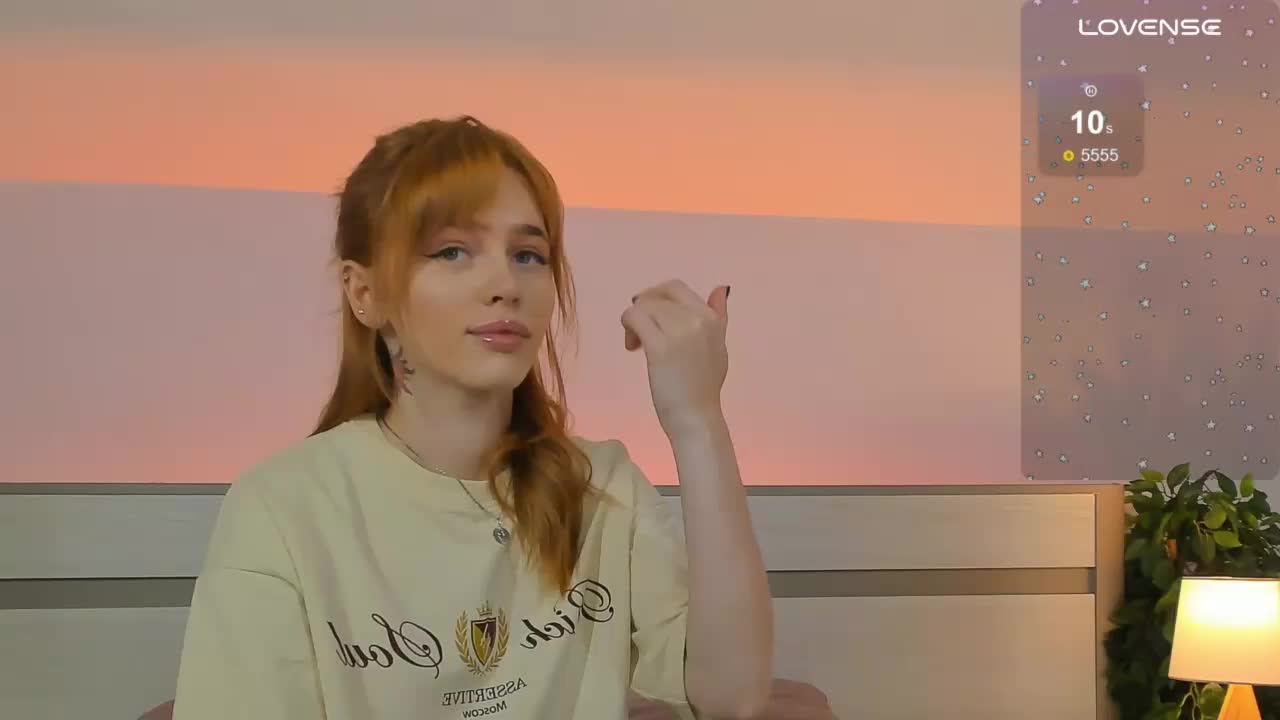 Phoenix_Margo Live Sex December 17, 2025