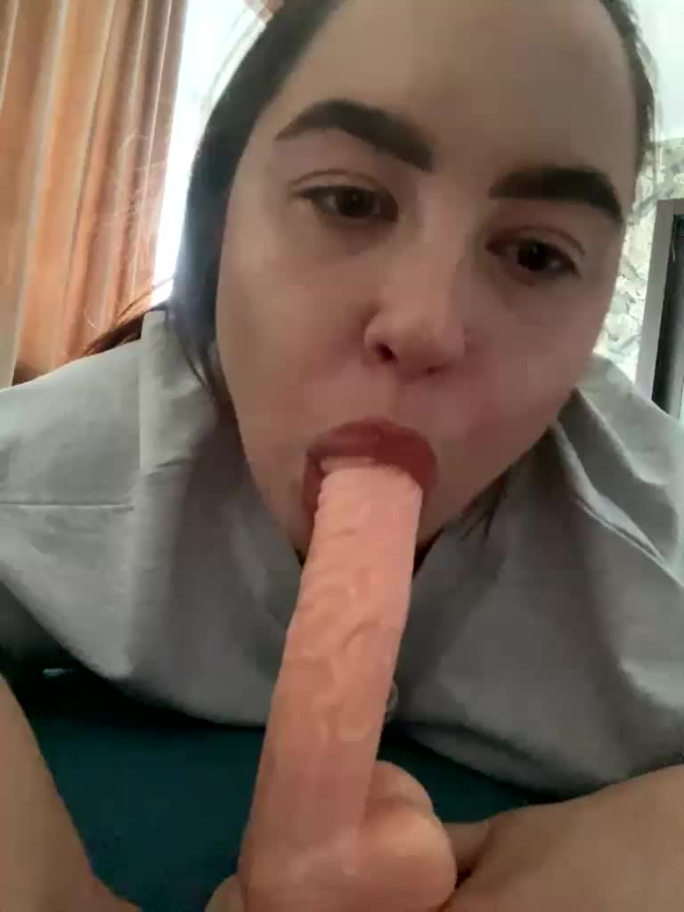 AdelinaTaylorsan Live Sex December 12, 2025