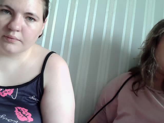 HollyXEva Live Sex December 14, 2025