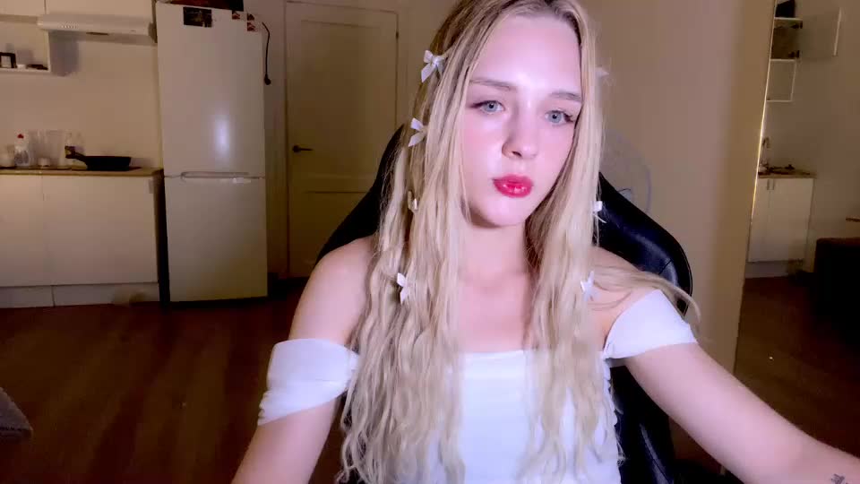 sailormoon666_ Live Sex December 15, 2025