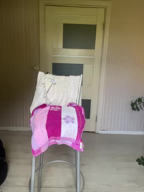 Karolina_Milf Live Sex December 13, 2025