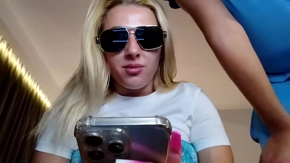 hardcoreslutxx Live Sex December 13, 2025