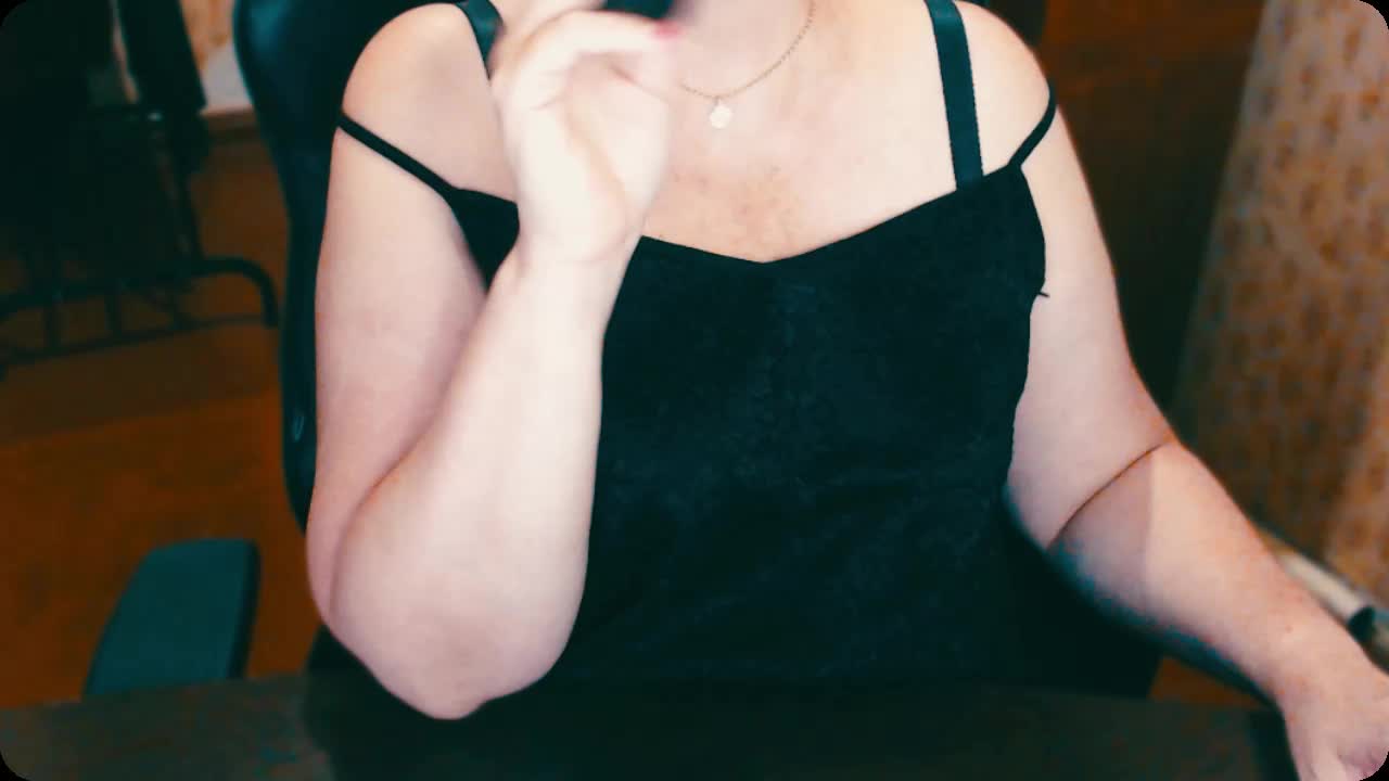 Alisa1917 Live Sex December 14, 2025