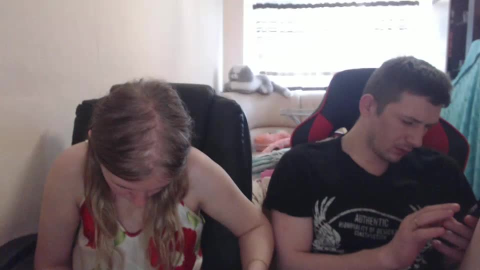 jenisandpeter Live Sex December 13, 2025