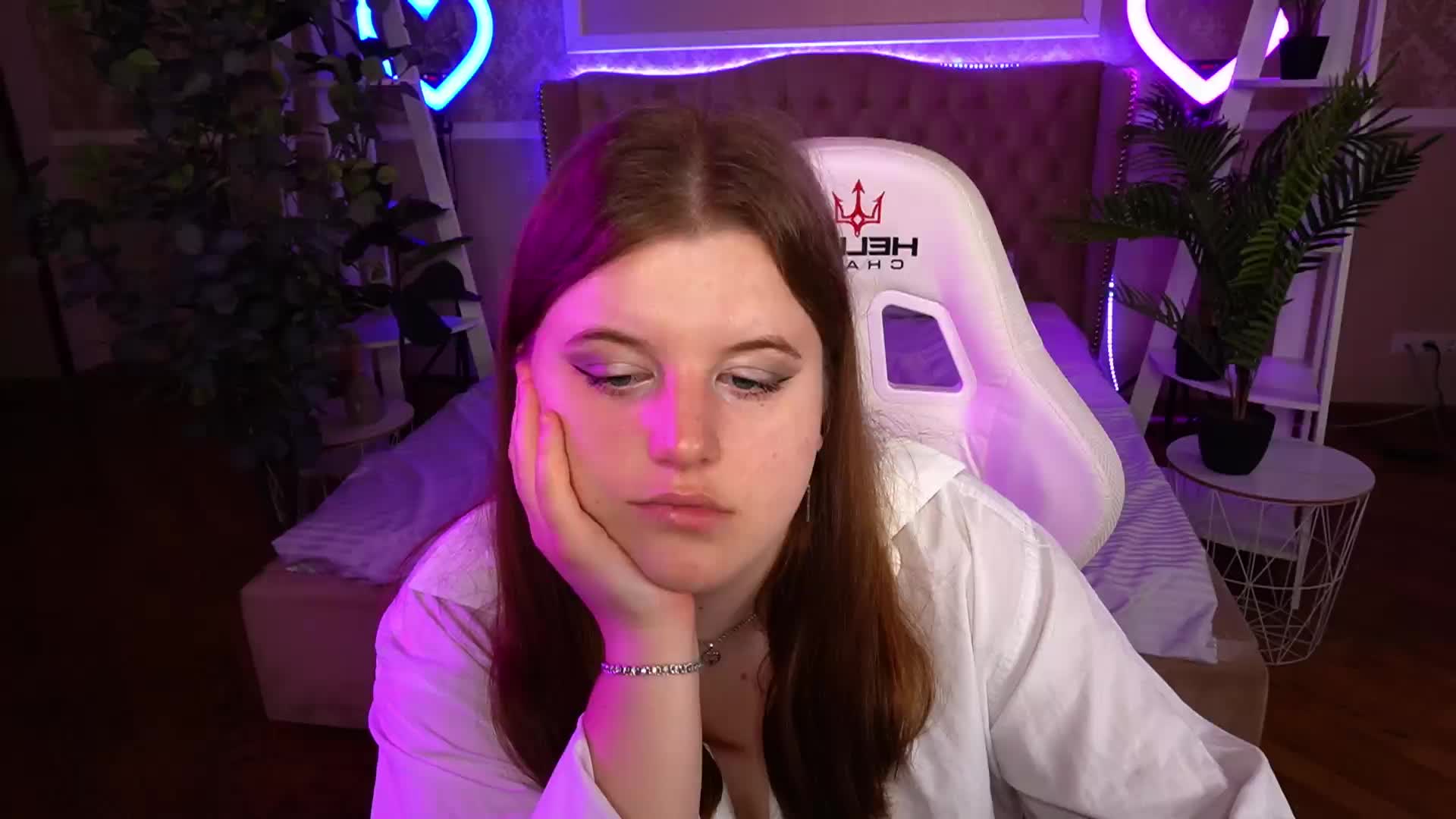 KristiMoons Live Sex December 13, 2025