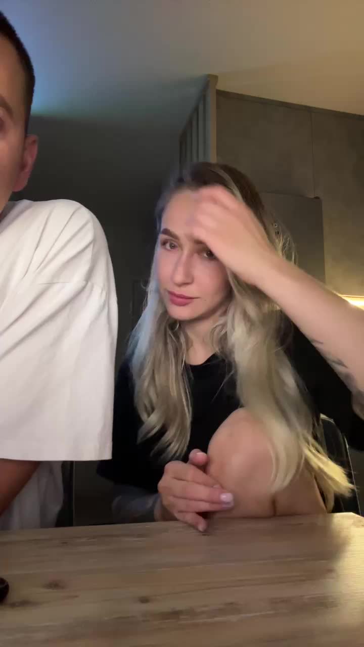 QueenKing Live Sex December 14, 2025