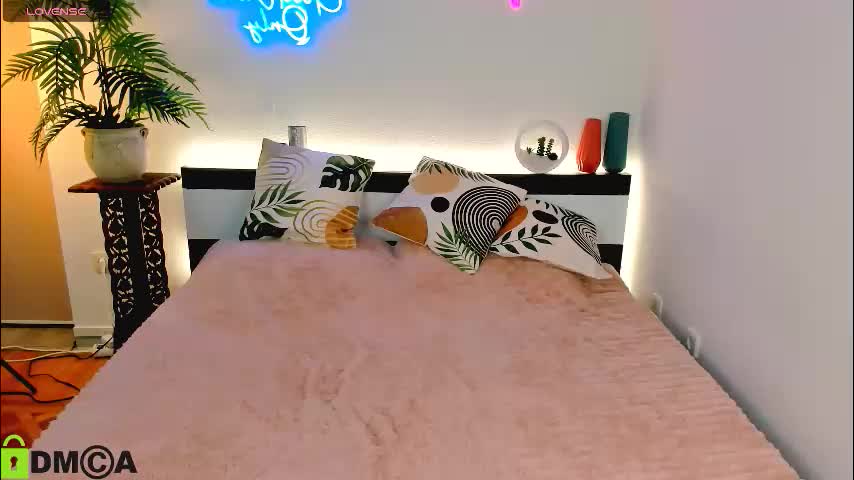 sindy_chiks Live Sex December 13, 2025