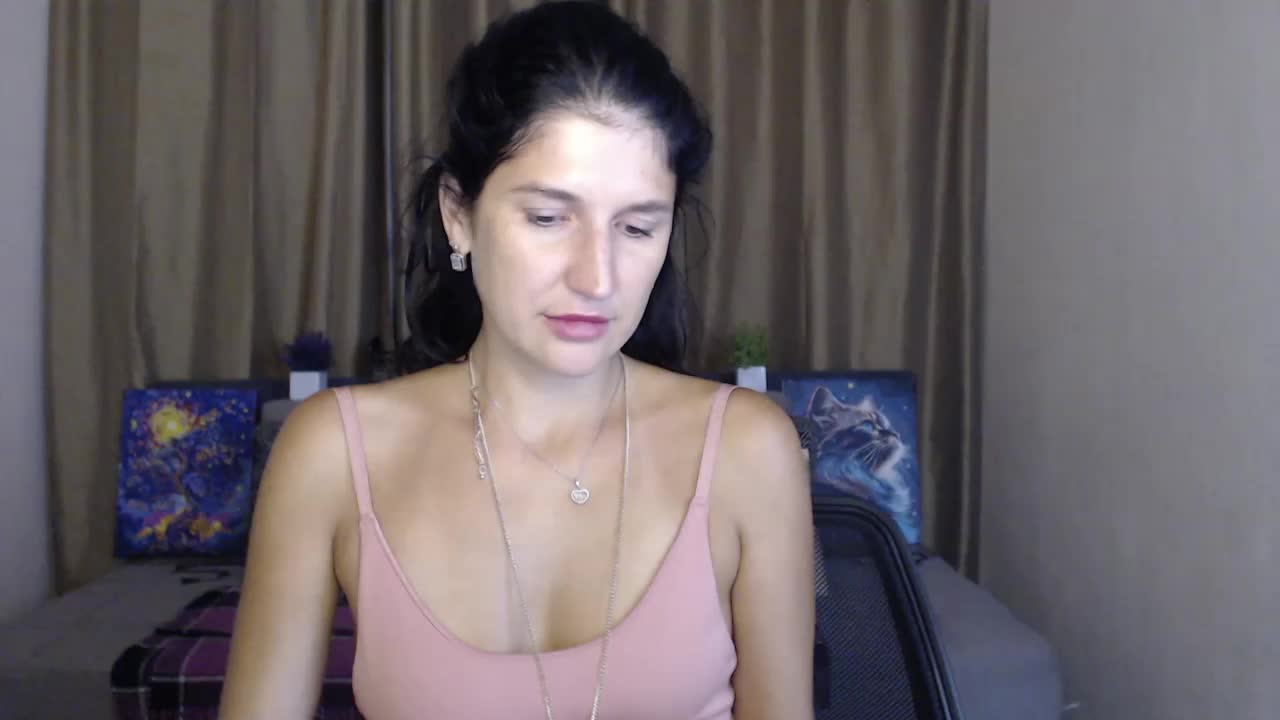 AliannaSoloKisses Live Sex December 12, 2025