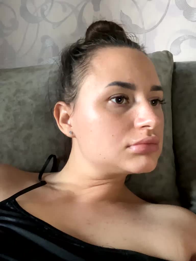 Alexalll Live Sex December 12, 2025