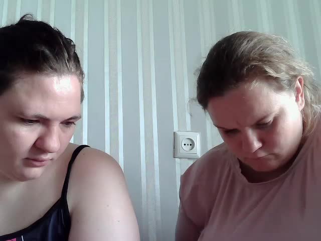 HollyXEva Live Sex December 14, 2025