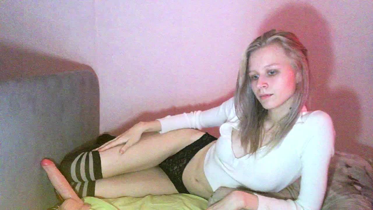 White-snow Live Sex December 17, 2025