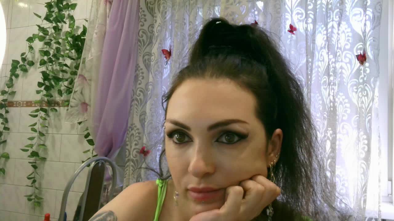 TvarRoxy Live Sex December 14, 2025