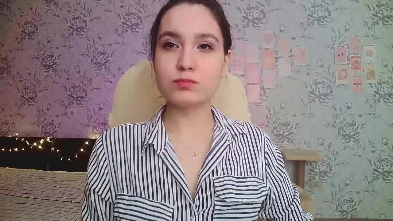 annie-fleur Live Sex December 14, 2025