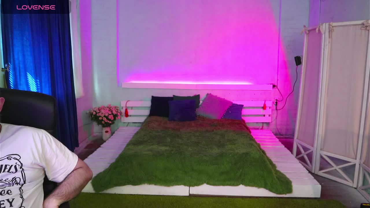 AlisaAleks Live Sex December 15, 2025