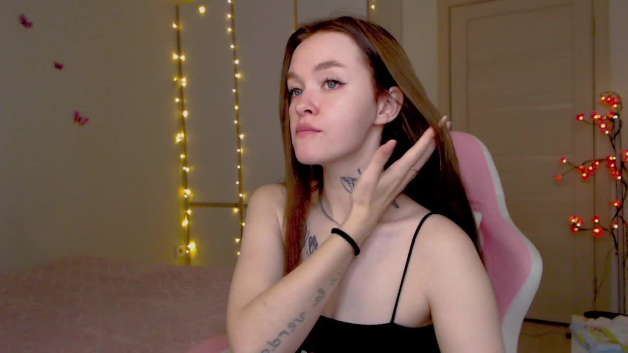 NaughtyMable Live Sex December 14, 2025