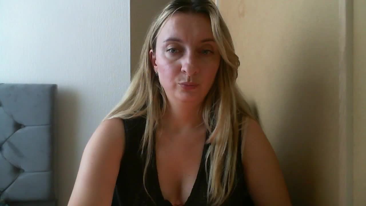 RuslanaFlower Live Sex December 13, 2025