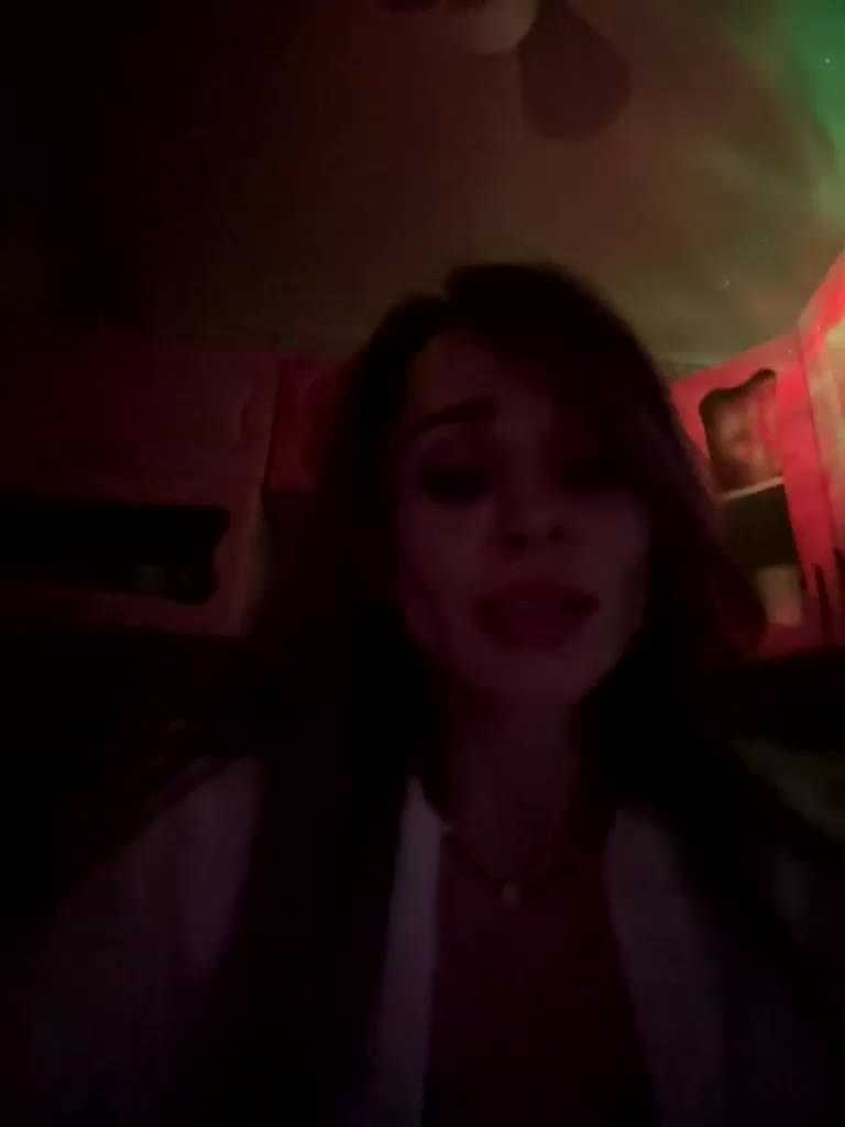 VIP17CoupleDream Live Sex December 17, 2025