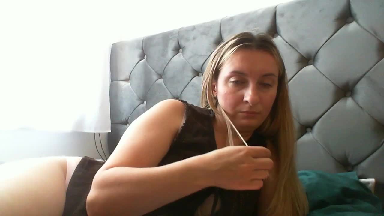 RuslanaFlower Live Sex December 13, 2025