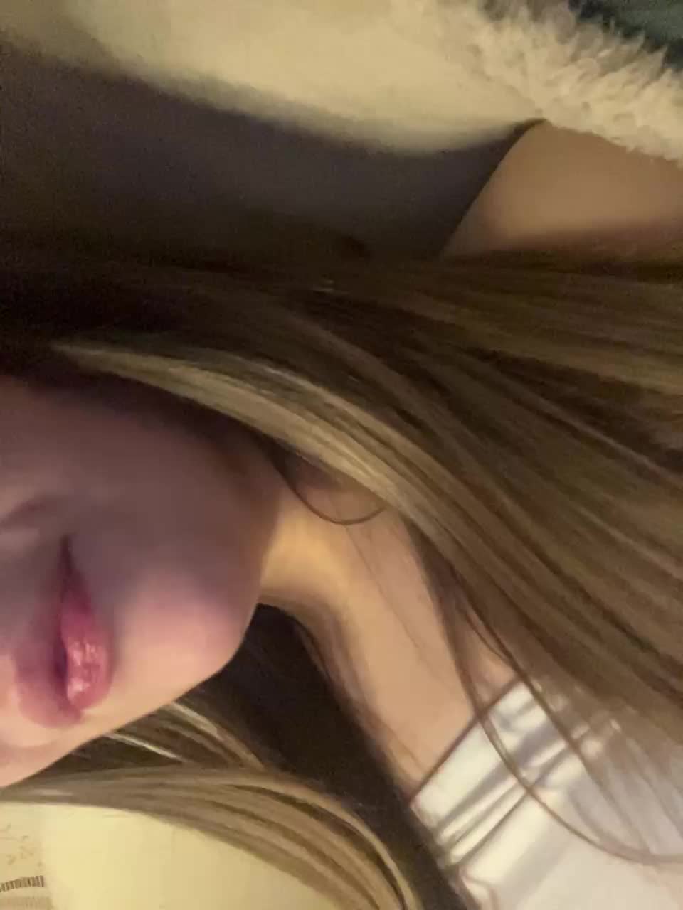 MelMooon Live Sex December 13, 2025