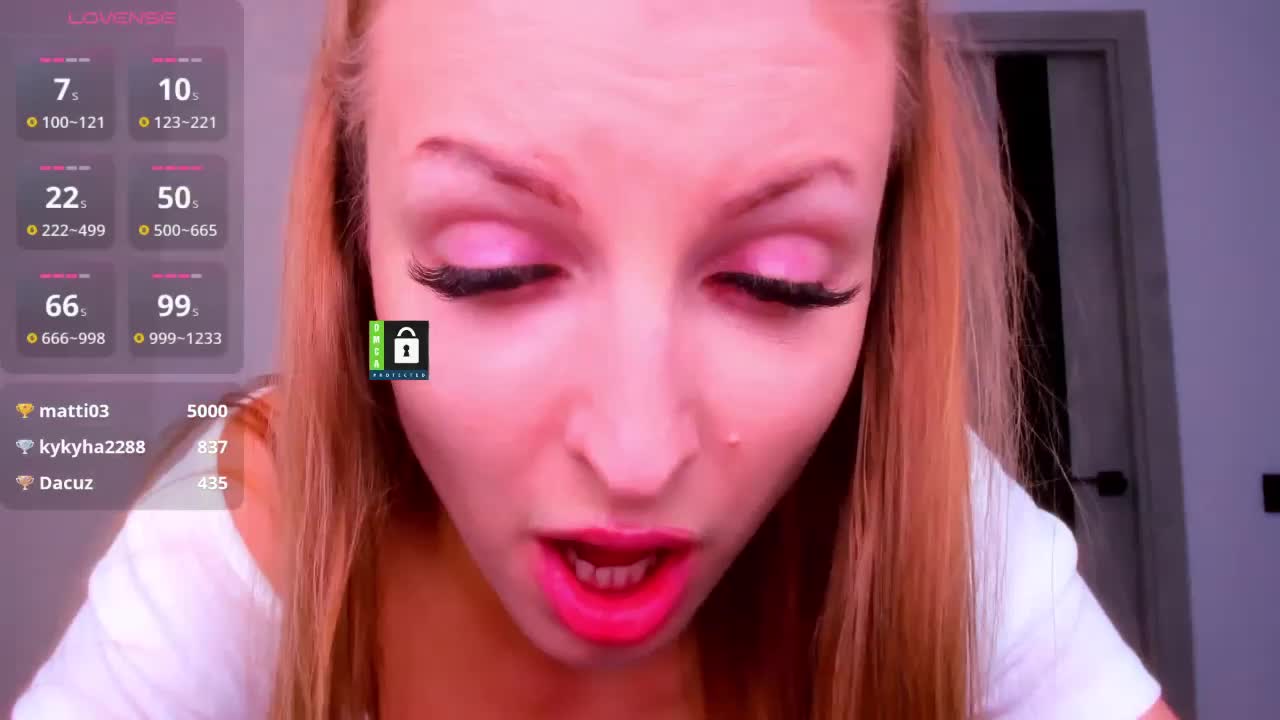 PinkPanterka Live Sex December 17, 2025