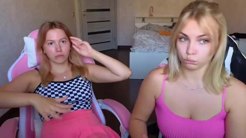 stefany_and_bettany Live Sex December 13, 2025