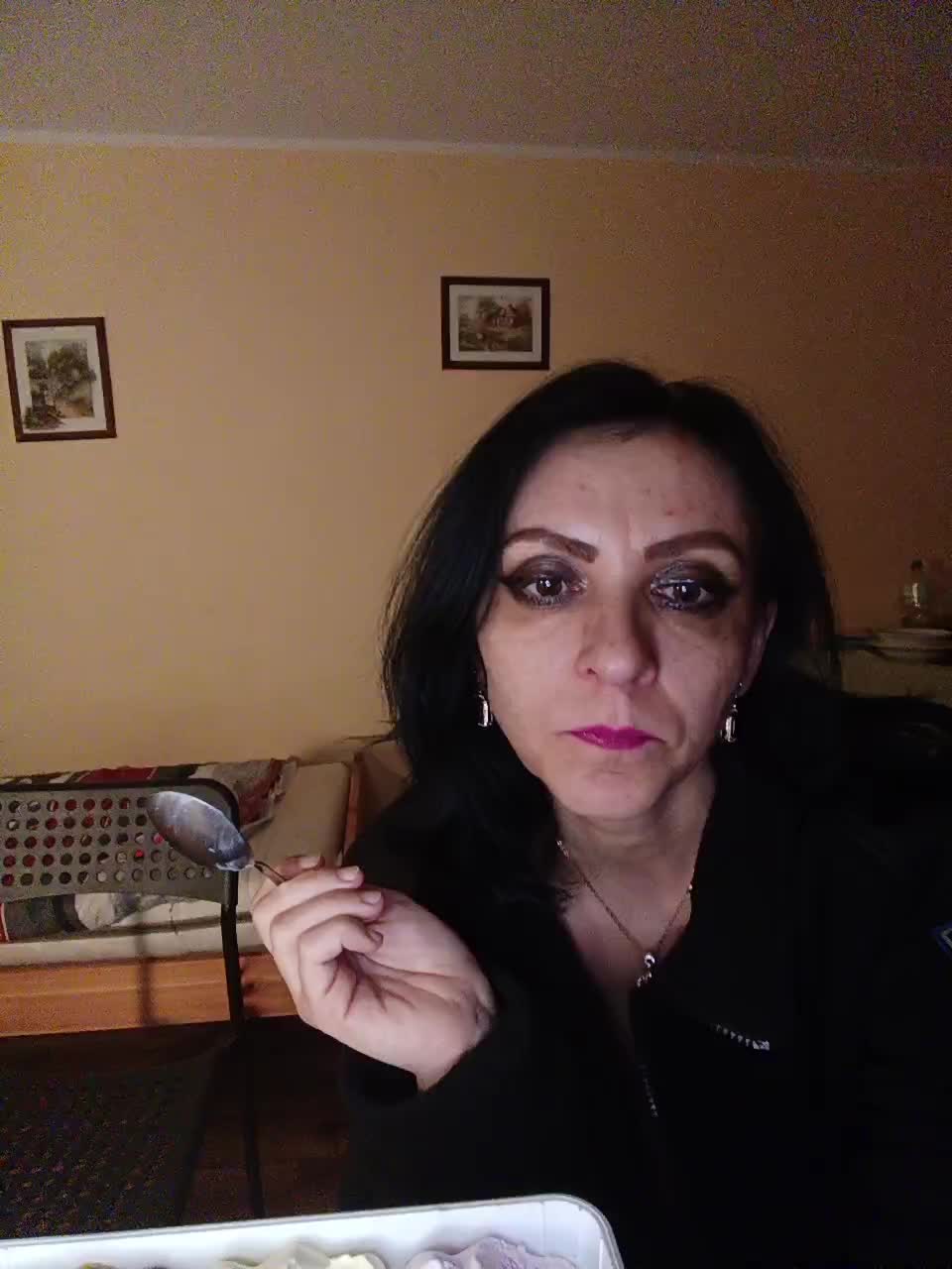 WikiBitch Live Sex December 14, 2025