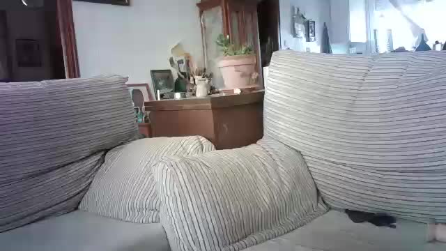 lolahueso Live Sex December 17, 2025