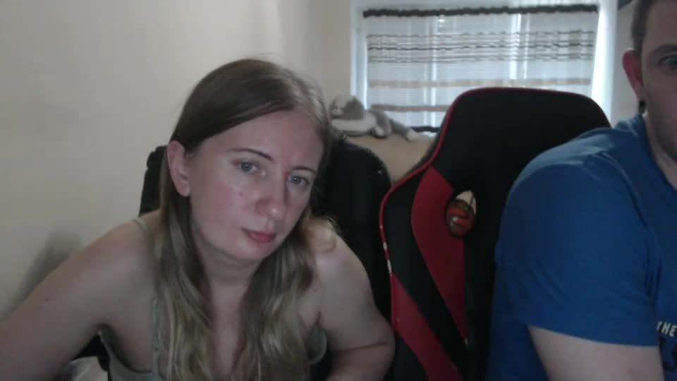 jenisandpeter Live Sex December 13, 2025