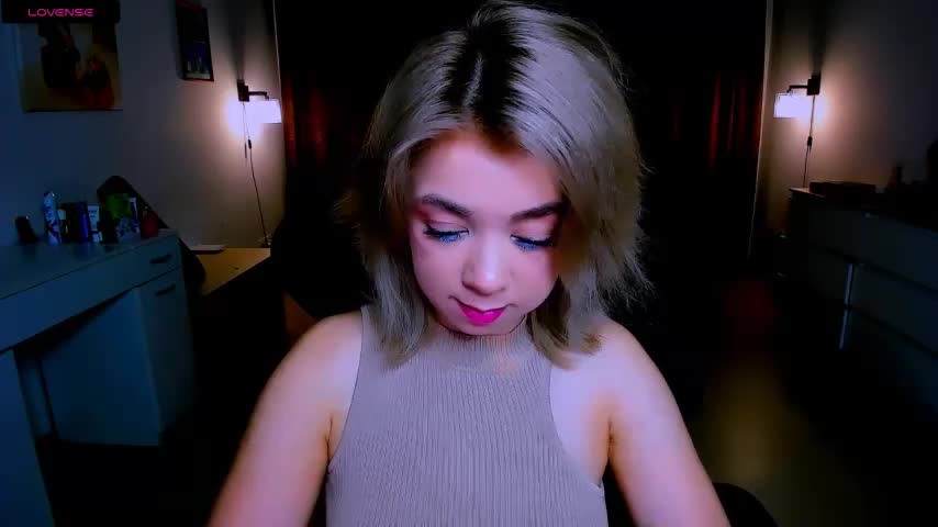 littleSiyfairy Live Sex December 13, 2025