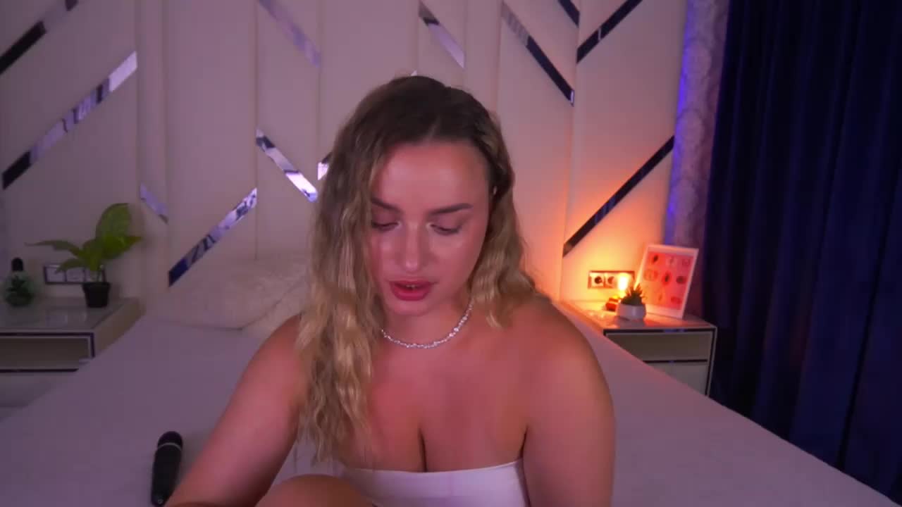 FloraGreys Live Sex December 13, 2025