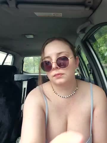 Caramel_pussy Live Sex December 14, 2025