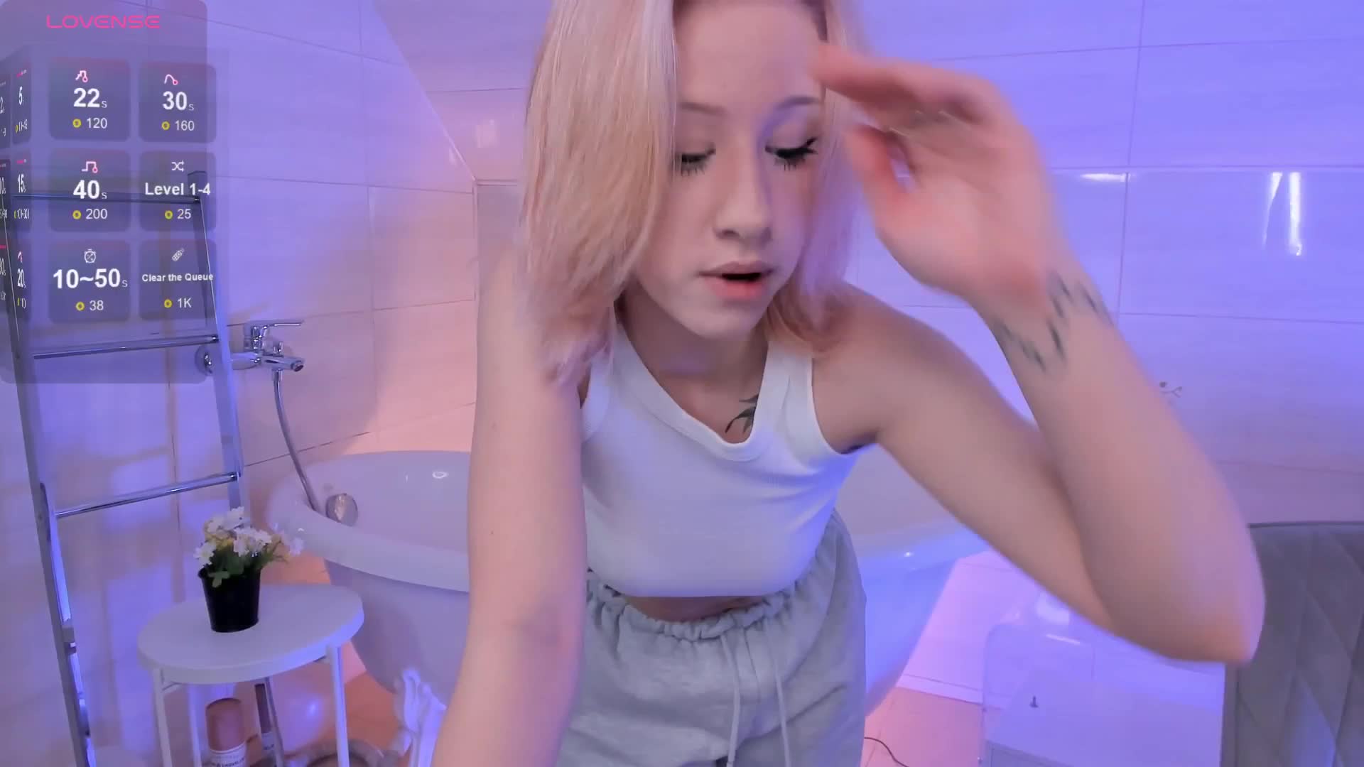 Necucubi Live Sex December 13, 2025