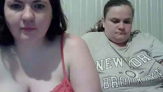 HollyXEva Live Sex December 14, 2025