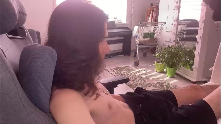 abobus123 Live Sex December 13, 2025