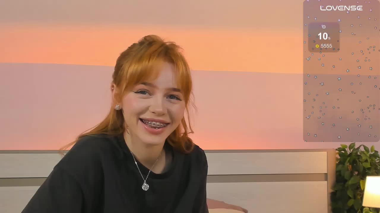 Phoenix_Margo Live Sex December 17, 2025