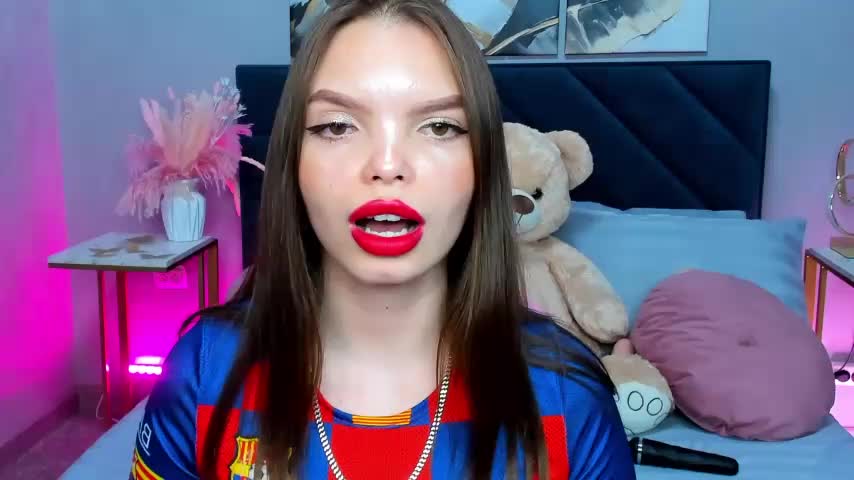 Curvy_Dynamite_ Live Sex December 15, 2025