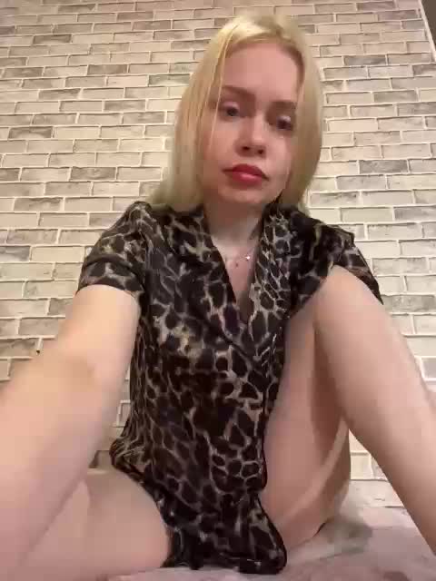 MirandaNow Live Sex December 14, 2025