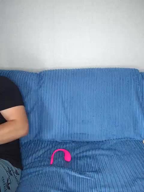 _Spasiboo_ Live Sex December 17, 2025